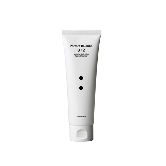 منظف ​​رغوي مرطب بالشاي الأخضر - تركيبة [8:2] (120 مل)
